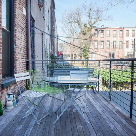 brownstone, kitchen, deck, staircase, 