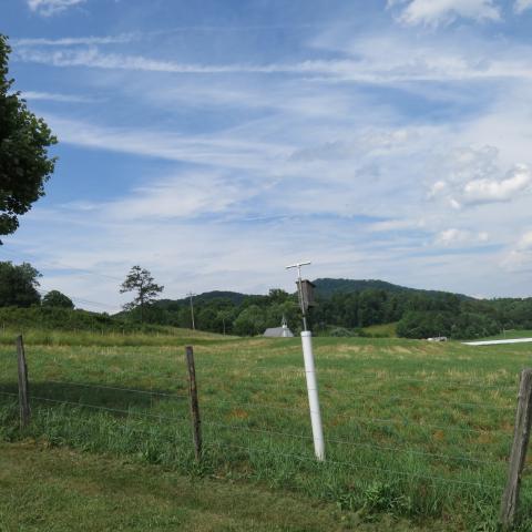 farm, farmhouse, field, water, pond, rural, stone, barn, Asheville, 