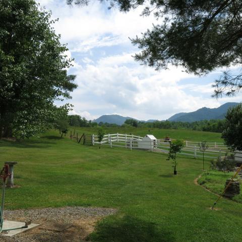 farm, farmhouse, field, water, pond, rural, stone, barn, Asheville, 