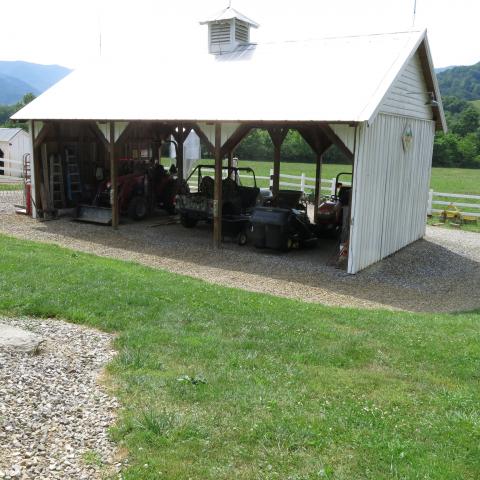 farm, farmhouse, field, water, pond, rural, stone, barn, Asheville, 