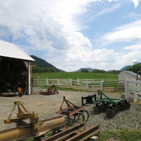 farm, farmhouse, field, water, pond, rural, stone, barn, Asheville, 