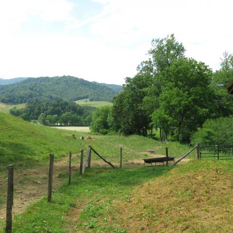 farm, farmhouse, field, water, pond, rural, stone, barn, Asheville, 