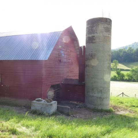 farm, farmhouse, field, water, pond, rural, stone, barn, Asheville, 