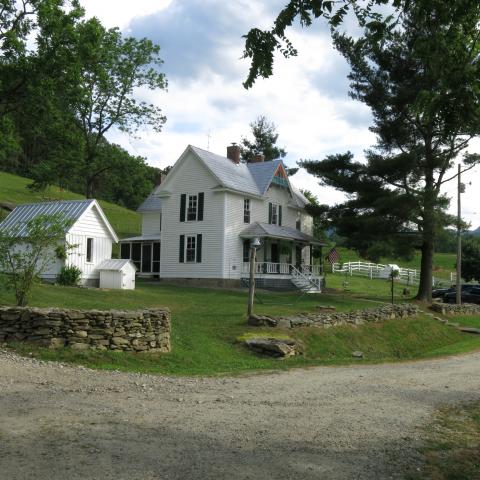 farm, farmhouse, field, water, pond, rural, stone, barn, Asheville, 