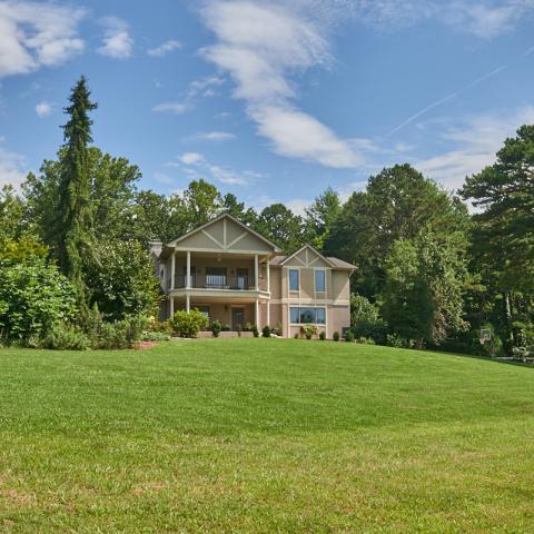 suburban, pool, kitchen, garden, bathroom, Asheville, 