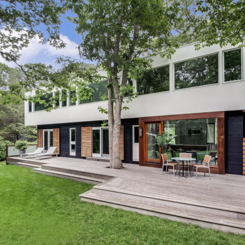 Hamptons, modern, pool, light, airy, deck, 