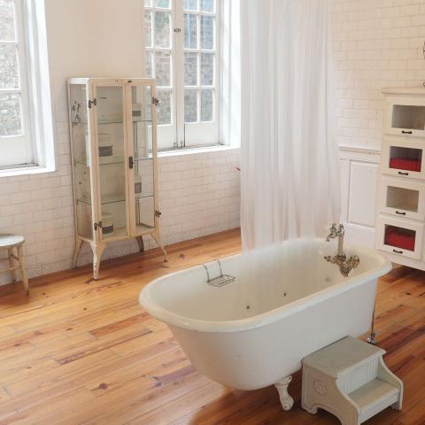 traditional, white, bathroom, kitchen, light, fireplace, loft, apartment, 