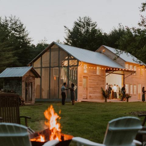 farmhouse, modern, contemporary, rural, glass, barn, water, 