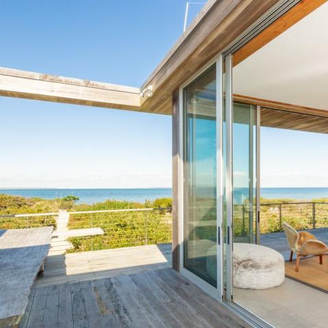 modern, beach, Hamptons, pool, glass, light, airy, deck, 