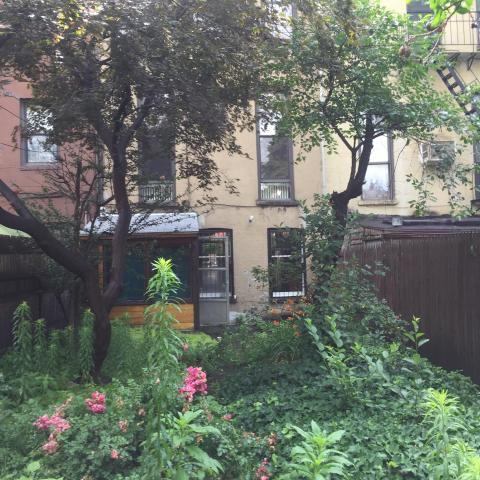 brownstone, townhouse, empty room, traditional, contemporary, 