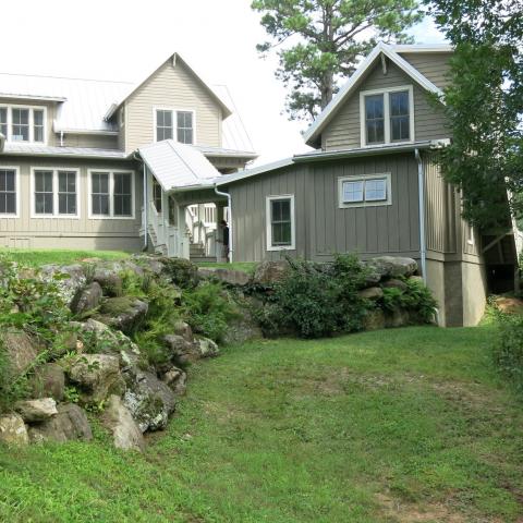 rural, wooded, porch, kitchen, bathroom, 