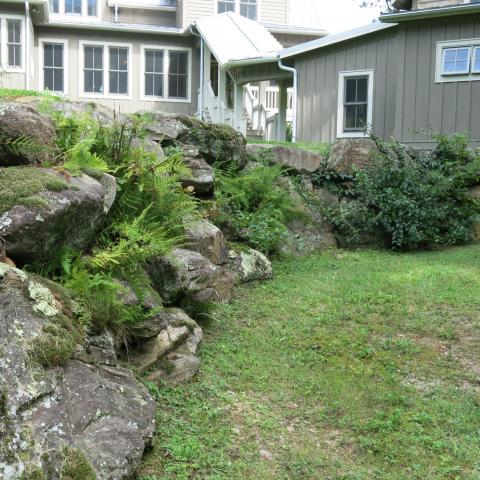 rural, wooded, porch, kitchen, bathroom, 