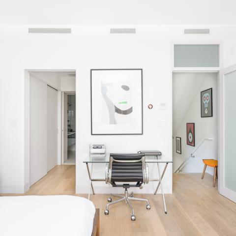 brownstone, townhouse, kitchen, light, airy, modern, bathroom, terrace, 