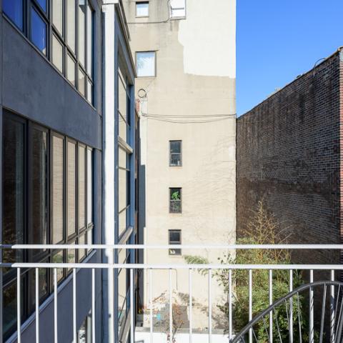 brownstone, townhouse, kitchen, light, airy, modern, bathroom, terrace, 