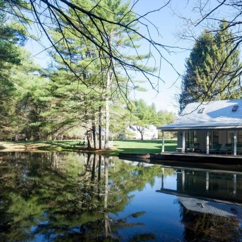 farmhouse, modern, contemporary, rural, glass, barn, water, 