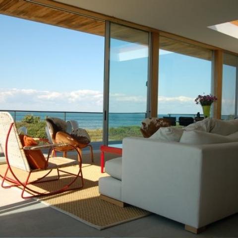 modern, beach, Hamptons, pool, glass, light, airy, deck, 