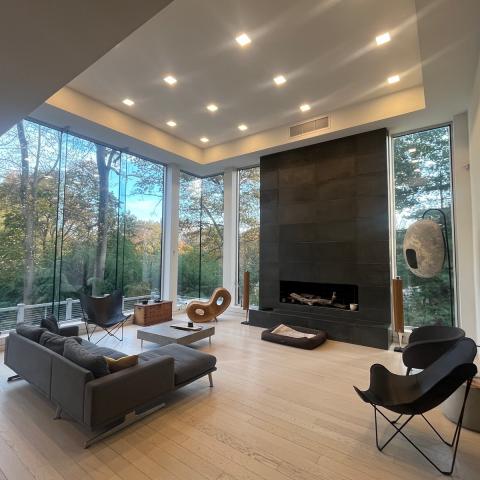 modern, light, airy, clean, fireplace, 