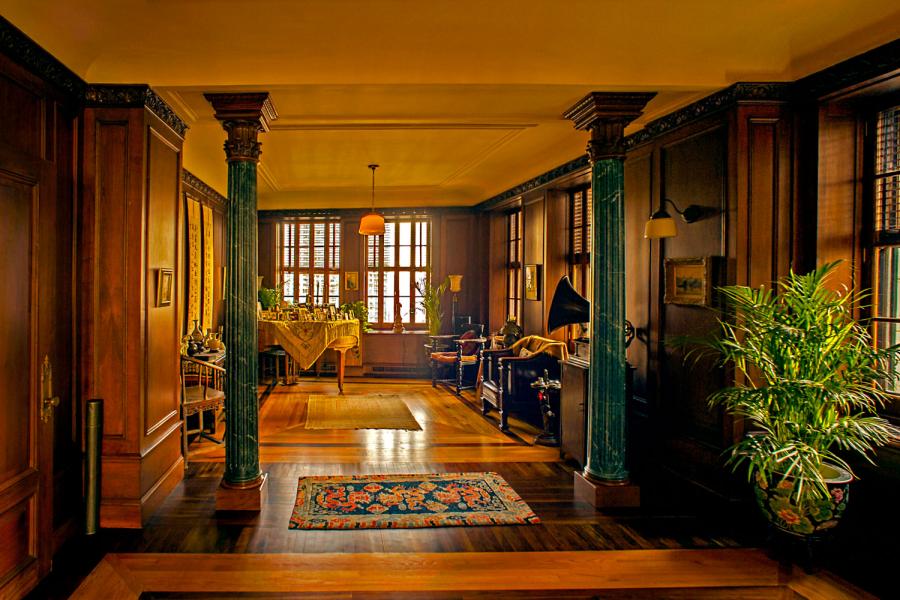 apartment, traditional, library, den study, wood, 