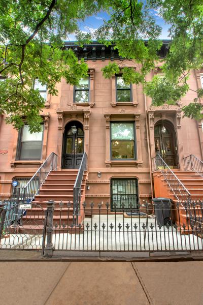 brownstone, townhouse, kitchen, bathroom, staircase, contemporary, 