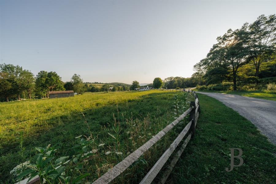 country, farm, horse, rustic, library, barn, stable, water, stone, rolling hill, greenhouse, boathouse, 