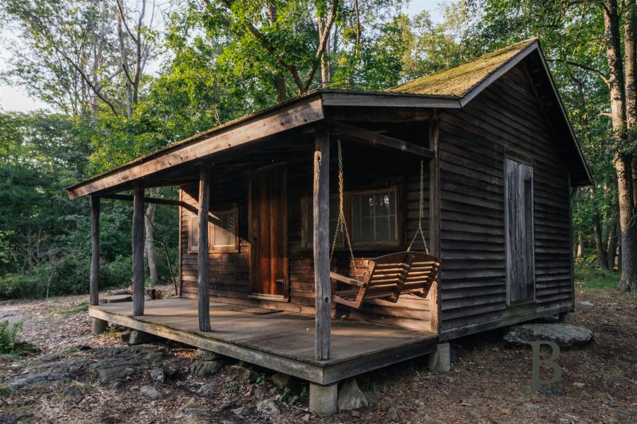 country, farm, horse, rustic, library, barn, stable, water, stone, rolling hill, greenhouse, boathouse, 