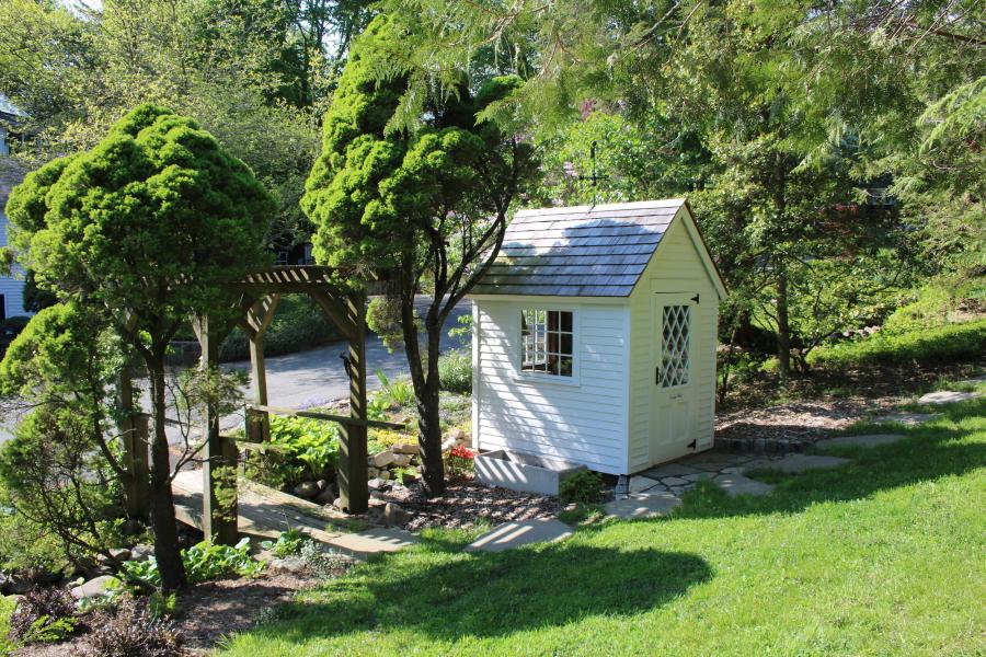 farmhouse, white, traditional, contemporary, kitchen, bathroom, pool, porch, garden, barn, 