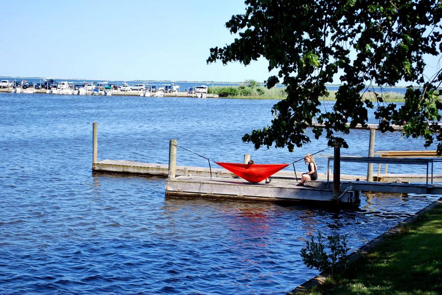 water, deck, dock, pool, traditional, 