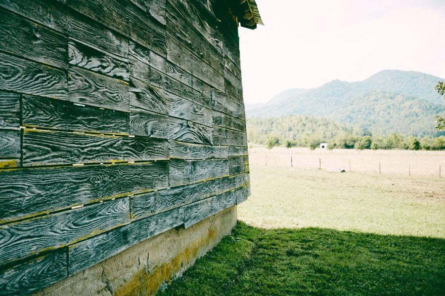 farm, farmhouse, field, water, pond, rural, stone, barn, Asheville, 