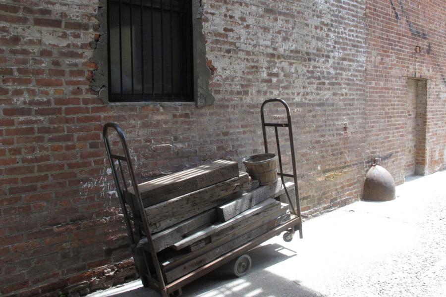 industrial, studio, textured walls, apartment, bohemian, rooftop, warehouse, distressed, 