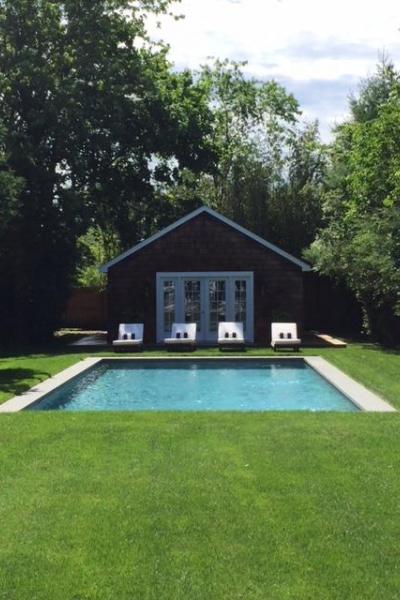 Hamptons, contemporary, shingled, white, light, kitchen, bathroom, pool, 