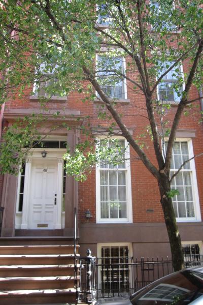 brownstone, townhouse, kitchen, garden, bathroom, staircase, 