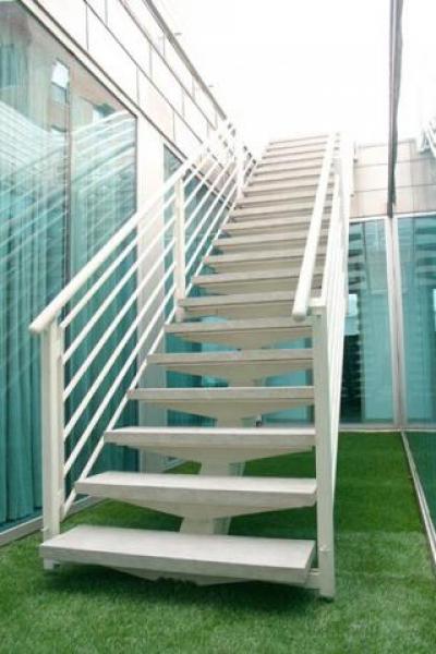 apartment, contemporary, upscale, modern, white, terrace, staircase, 