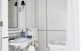 brownstone, townhouse, staircase, light, airy, upscale, bathroom, kitchen, 