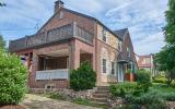 suburban, contemporary, fireplace, deck, 