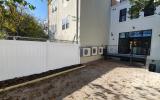townhouse, contemporary, kitchen, light, airy, deck, staircase, bathroom, terrace, bedroom, 