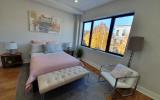 townhouse, contemporary, kitchen, light, airy, deck, staircase, bathroom, terrace, bedroom, 