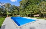 Hamptons, pool, deck, bathroom, kitchen, 