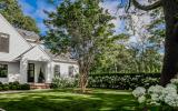 Hamptons, pool, deck, contemporary, modern, kitchen, staircase, light, airy, 