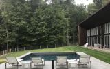 modern, contemporary, wooded, glass, light, airy, cabin, pool, 