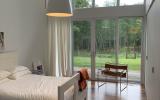 modern, contemporary, wooded, glass, light, airy, cabin, pool, 