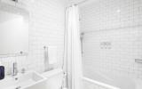 brownstone, townhouse, kitchen, light, airy, modern, bathroom, terrace, 