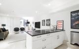 brownstone, townhouse, kitchen, light, airy, modern, bathroom, terrace, 