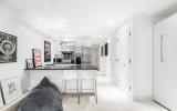 brownstone, townhouse, kitchen, light, airy, modern, bathroom, terrace, 