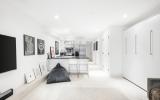 brownstone, townhouse, kitchen, light, airy, modern, bathroom, terrace, 