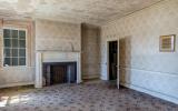 empty room, distressed, farmhouse, wallpaper, textured walls, 