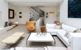 brownstone, townhouse, staircase, light, airy, upscale, bathroom, kitchen, 